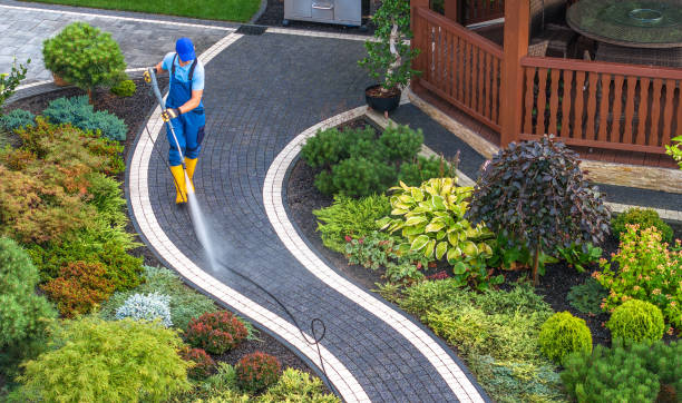 Why Choose Our Certified Pressure Washing Experts for Your Project Needs in Crainville, IL?